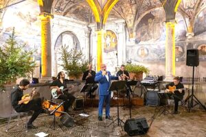 Napoli, Pisapia e Gruppo Smeraldo in concerto con Elckjaer Franco Bono
